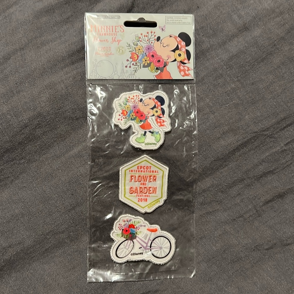 Minnie Mouse farmhouse Embroidered patches